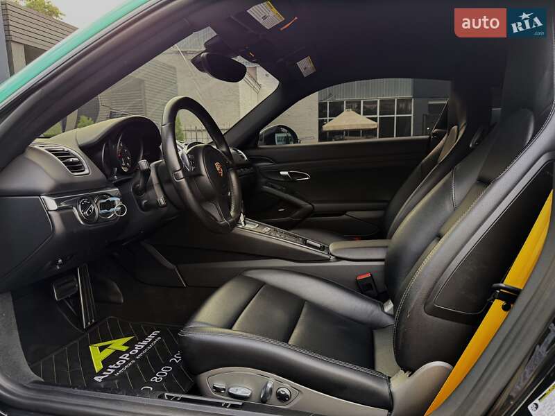 Купе Porsche Cayman 2014 в Киеве