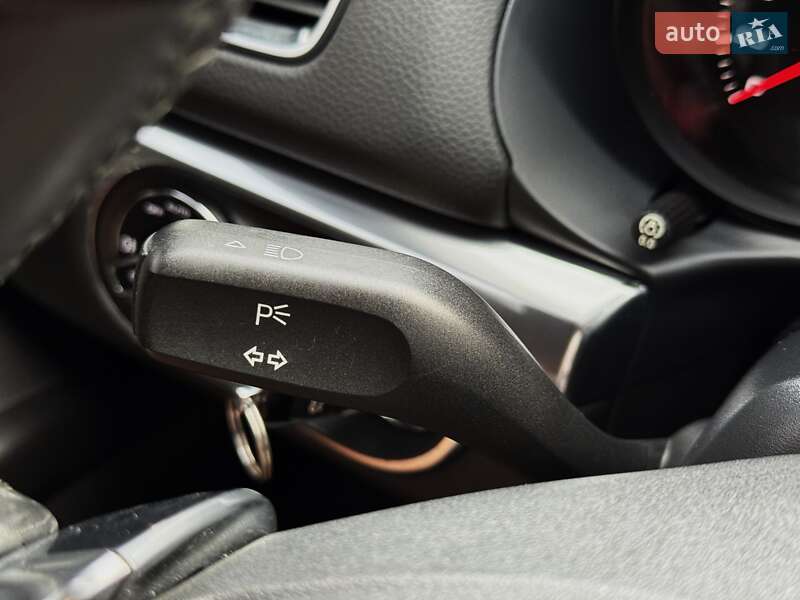 Купе Porsche Cayman 2014 в Киеве