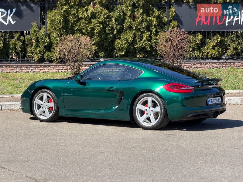 Купе Porsche Cayman 2015 в Киеве