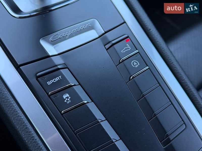Купе Porsche Cayman 2015 в Киеве