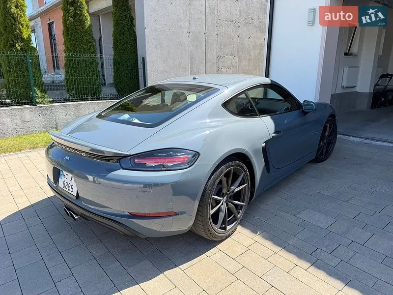 Porsche Cayman