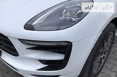 Внедорожник / Кроссовер Porsche Macan 2016 в Днепре