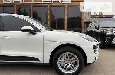 Внедорожник / Кроссовер Porsche Macan 2014 в Киеве