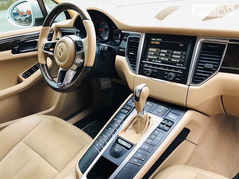 Позашляховик / Кросовер Porsche Macan 2015 в Запоріжжі фото 18 Позашляховик / Кросовер Porsche Macan 2015 в Запоріжжі