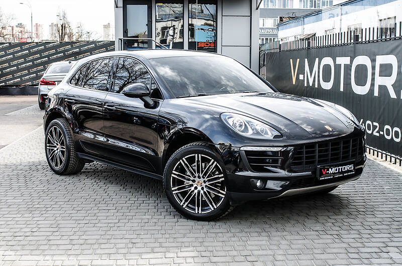Позашляховик / Кросовер Porsche Macan 2015 в 