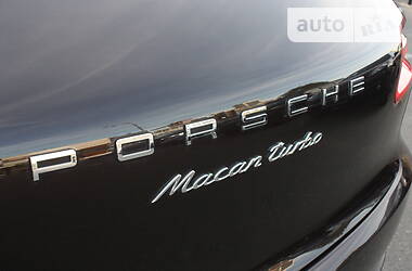 Позашляховик / Кросовер Porsche Macan 2015 в 