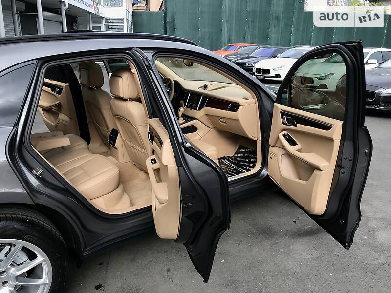 Позашляховик / Кросовер Porsche Macan 2015 в Києві фото 39 Позашляховик / Кросовер Porsche Macan 2015 в Києві