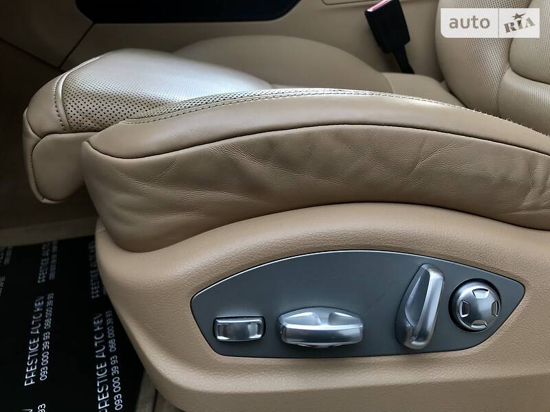 Позашляховик / Кросовер Porsche Macan 2015 в Києві фото 44 Позашляховик / Кросовер Porsche Macan 2015 в Києві