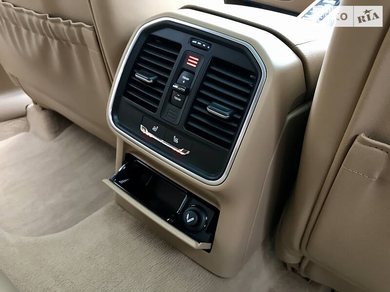 Позашляховик / Кросовер Porsche Macan 2015 в Києві фото 57 Позашляховик / Кросовер Porsche Macan 2015 в Києві