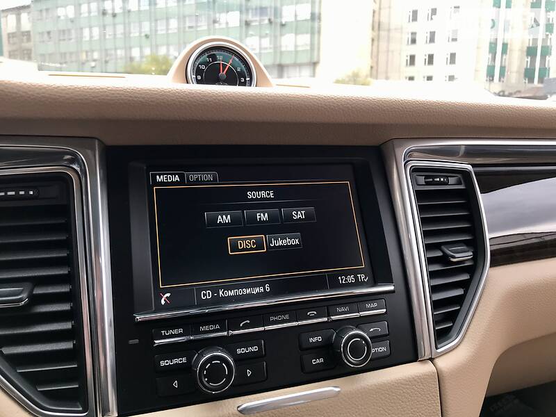 Позашляховик / Кросовер Porsche Macan 2015 в Києві фото 63 Позашляховик / Кросовер Porsche Macan 2015 в Києві