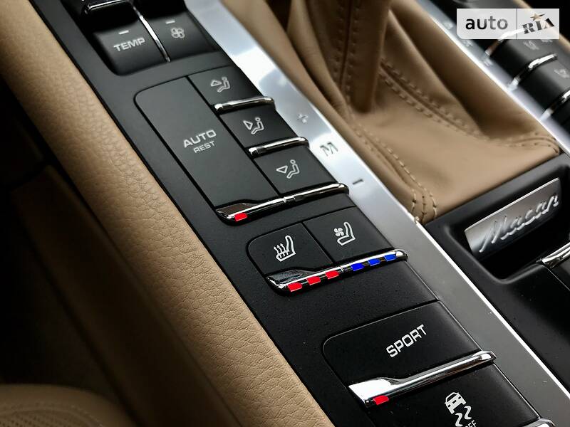 Позашляховик / Кросовер Porsche Macan 2015 в Києві фото 68 Позашляховик / Кросовер Porsche Macan 2015 в Києві