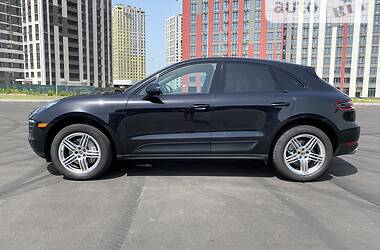 Внедорожник / Кроссовер Porsche Macan 2015 в Киеве