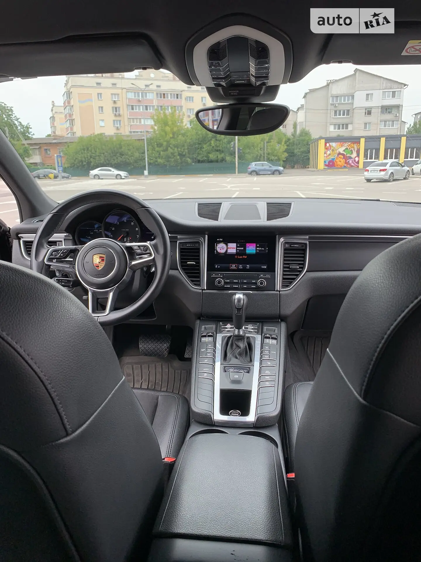 2017 Porsche Macan - мініатюра 12