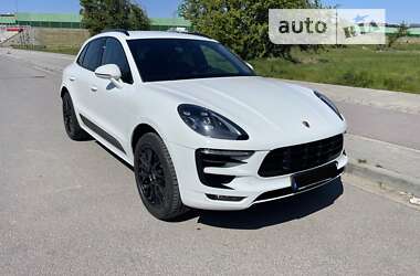 Внедорожник / Кроссовер Porsche Macan 2016 в 