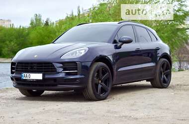 Позашляховик / Кросовер Porsche Macan 2019 в Києві