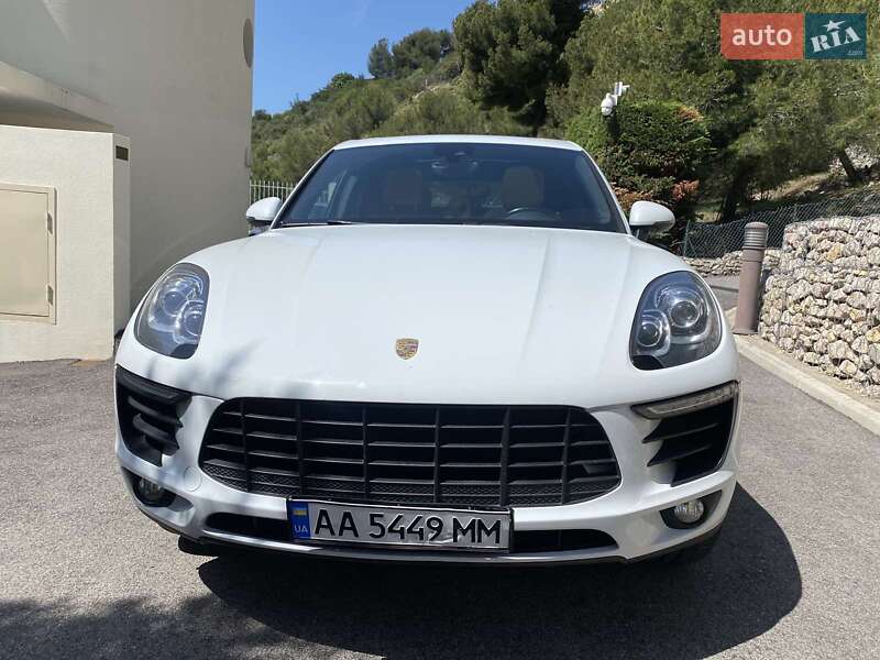Внедорожник / Кроссовер Porsche Macan 2017 в Киеве фото 3 Внедорожник / Кроссовер Porsche Macan 2017 в Киеве