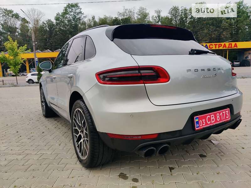 Внедорожник / Кроссовер Porsche Macan 2015 в Киеве фото 8 Внедорожник / Кроссовер Porsche Macan 2015 в Киеве