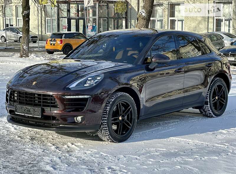 Внедорожник / Кроссовер Porsche Macan 2017 в Киеве
