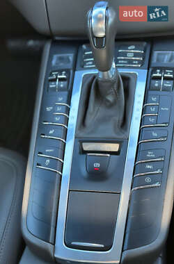 Позашляховик / Кросовер Porsche Macan 2017 в Одесі