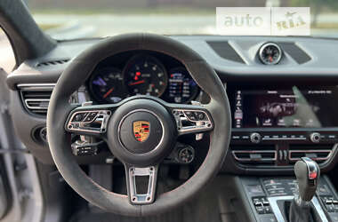 Внедорожник / Кроссовер Porsche Macan 2021 в 