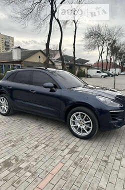 Внедорожник / Кроссовер Porsche Macan 2016 в Ужгороде