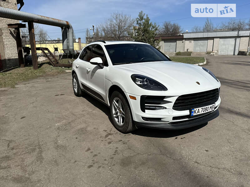 Porsche Macan 2020