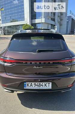 Внедорожник / Кроссовер Porsche Macan 2021 в Киеве