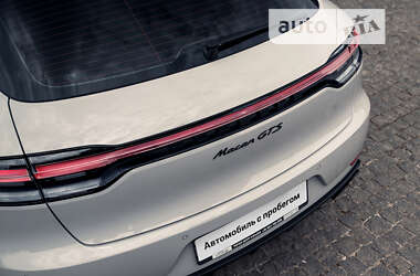 Позашляховик / Кросовер Porsche Macan 2021 в Харкові