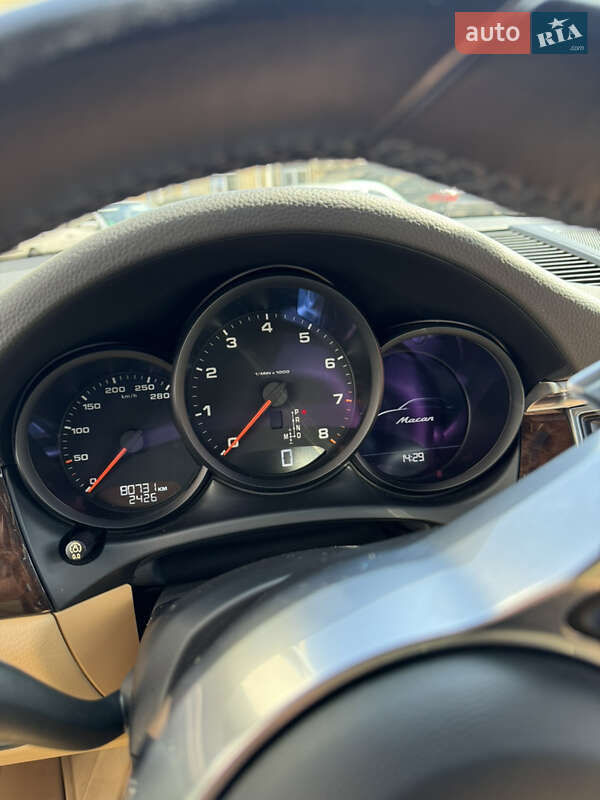 Внедорожник / Кроссовер Porsche Macan 2018 в Днепре фото 14 Внедорожник / Кроссовер Porsche Macan 2018 в Днепре