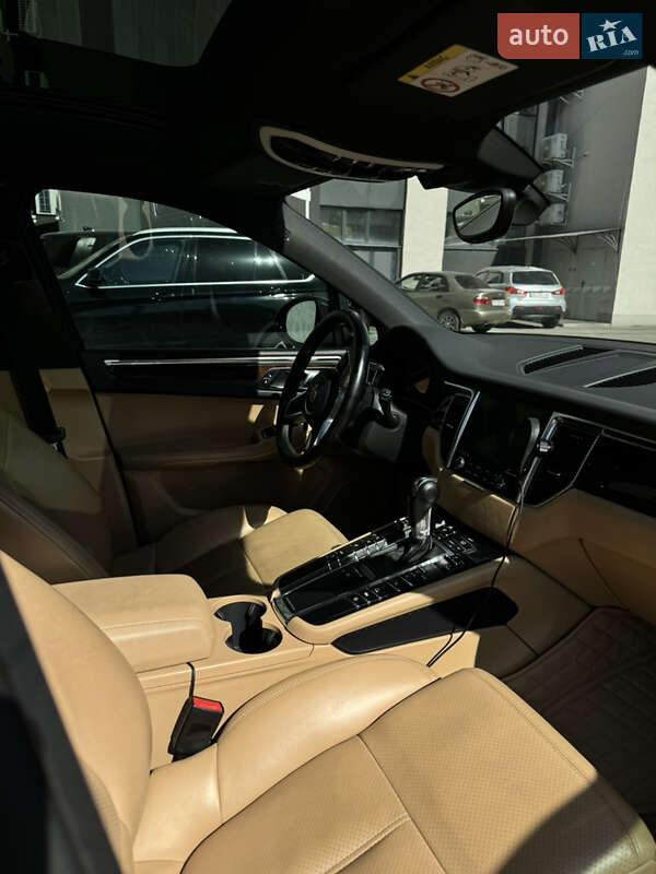 Внедорожник / Кроссовер Porsche Macan 2018 в Днепре фото 21 Внедорожник / Кроссовер Porsche Macan 2018 в Днепре
