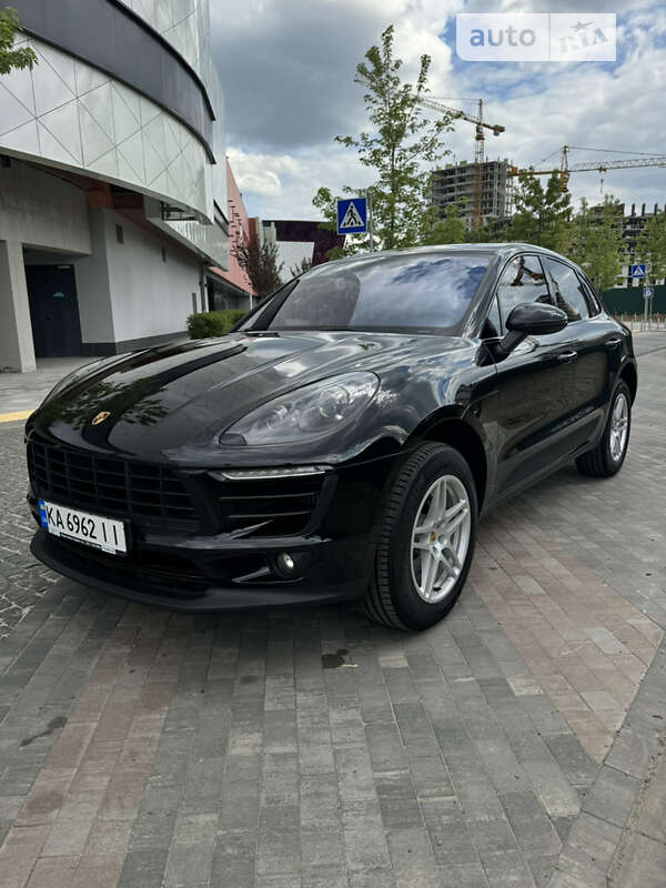 Позашляховик / Кросовер Porsche Macan 2016 в Києві