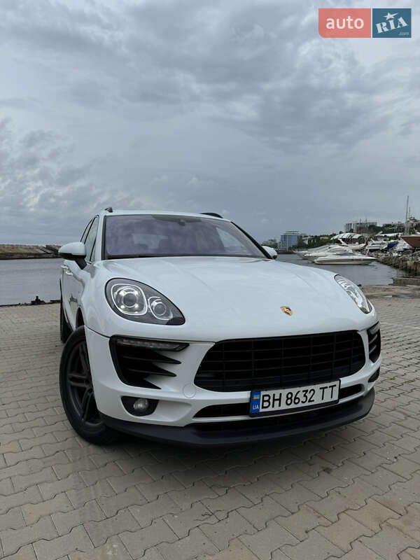 Porsche Macan 2017