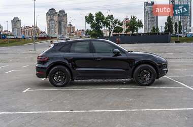 Внедорожник / Кроссовер Porsche Macan 2017 в 