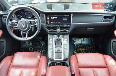 Внедорожник / Кроссовер Porsche Macan 2019 в 