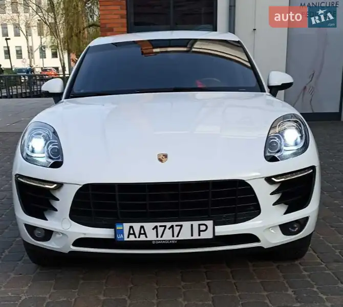 Porsche Macan 2014