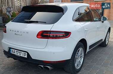 Внедорожник / Кроссовер Porsche Macan 2014 в 