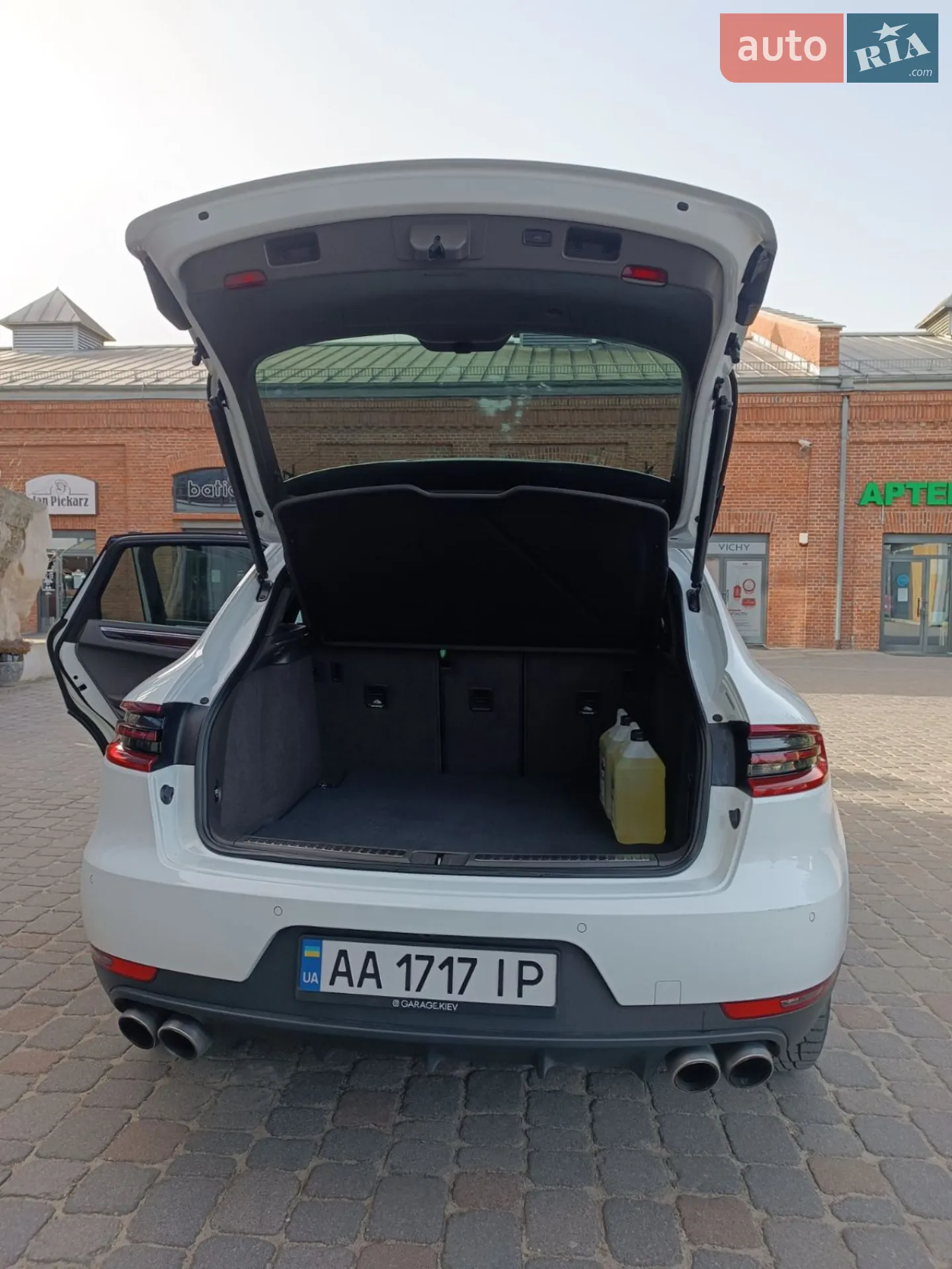 2014 Porsche Macan - мініатюра 28