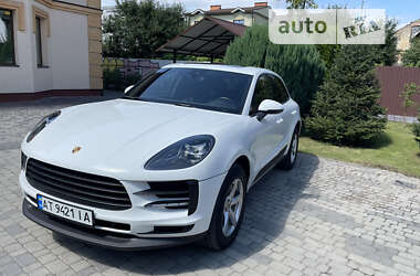 Внедорожник / Кроссовер Porsche Macan 2021 в Ивано-Франковске