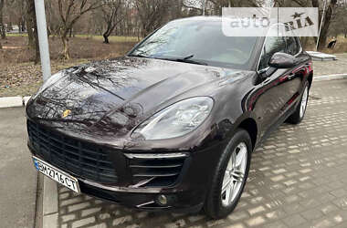 Позашляховик / Кросовер Porsche Macan 2015 в Львові