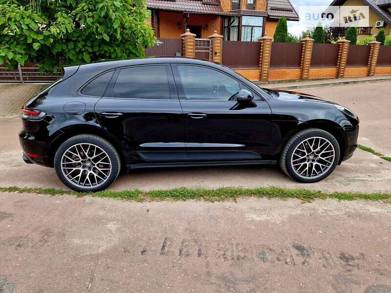 Позашляховик / Кросовер Porsche Macan 2019 в Софіївській Борщагівці
