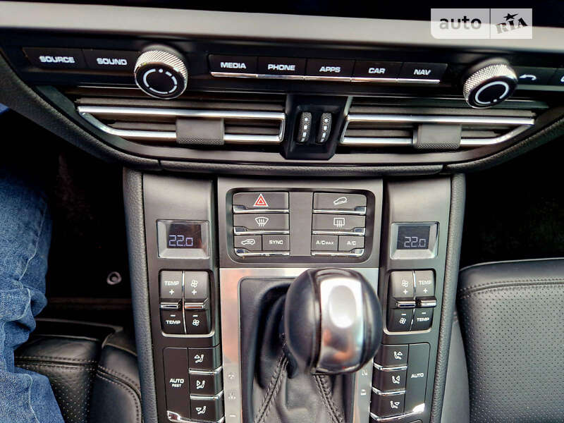 Позашляховик / Кросовер Porsche Macan 2019 в Софіївській Борщагівці