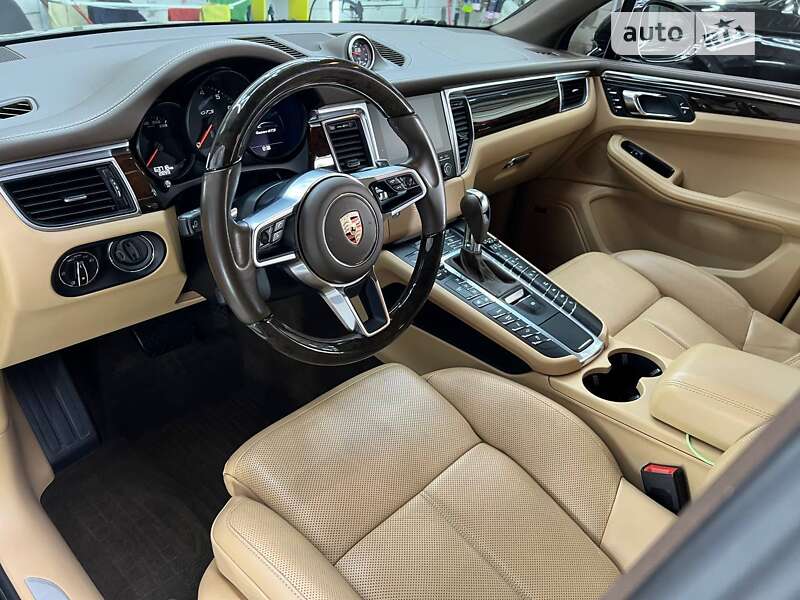 Внедорожник / Кроссовер Porsche Macan 2016 в Днепре