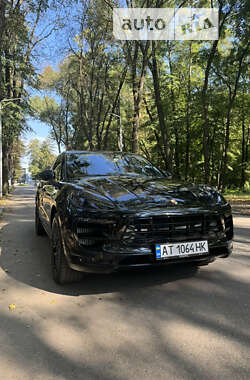 Позашляховик / Кросовер Porsche Macan 2018 в Чернівцях