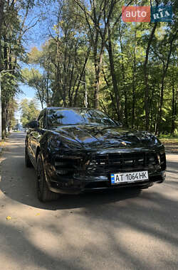 Внедорожник / Кроссовер Porsche Macan 2018 в Черновцах