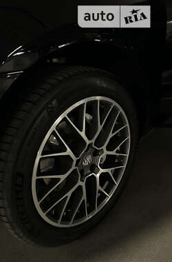 Внедорожник / Кроссовер Porsche Macan 2014 в 