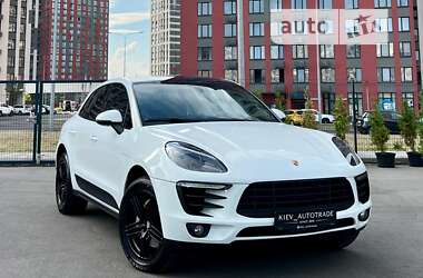 Внедорожник / Кроссовер Porsche Macan 2014 в Киеве