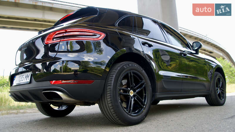 Позашляховик / Кросовер Porsche Macan 2017 в Києві