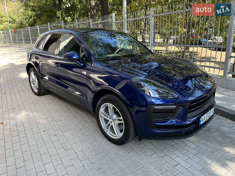 Внедорожник / Кроссовер Porsche Macan 2022 в Киеве