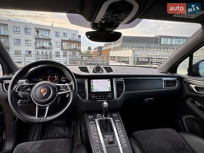 Внедорожник / Кроссовер Porsche Macan 2016 в Одессе