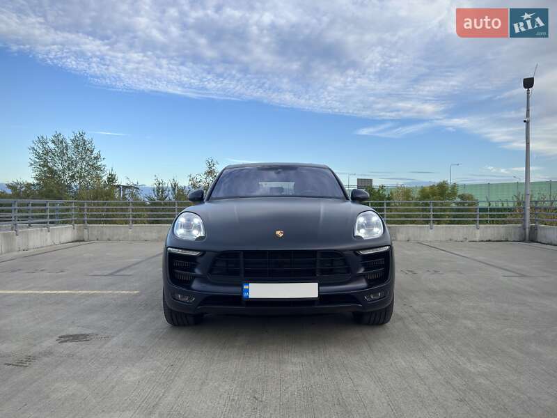 Внедорожник / Кроссовер Porsche Macan 2016 в Одессе